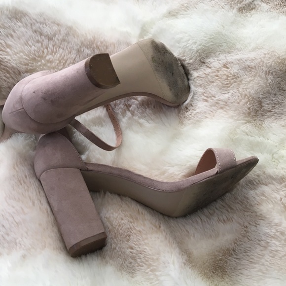 nude suede heels - Picture 4 of 7
